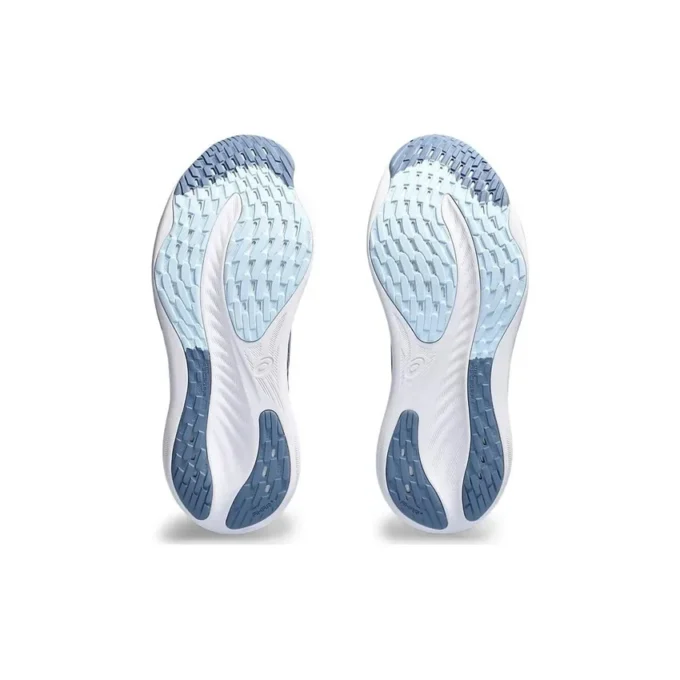 Gel-Nimbus 26 „Thunder Blue“