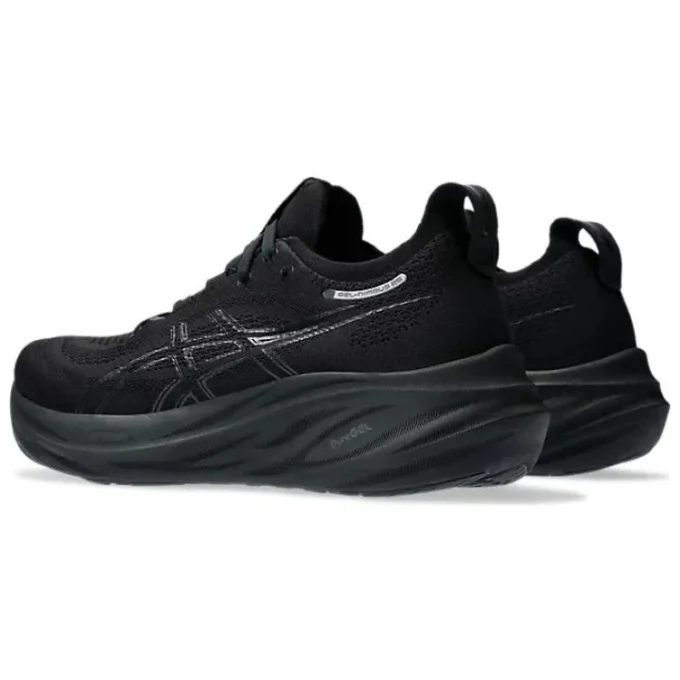 Gel-Nimbus 26 Wide „Triple Black“