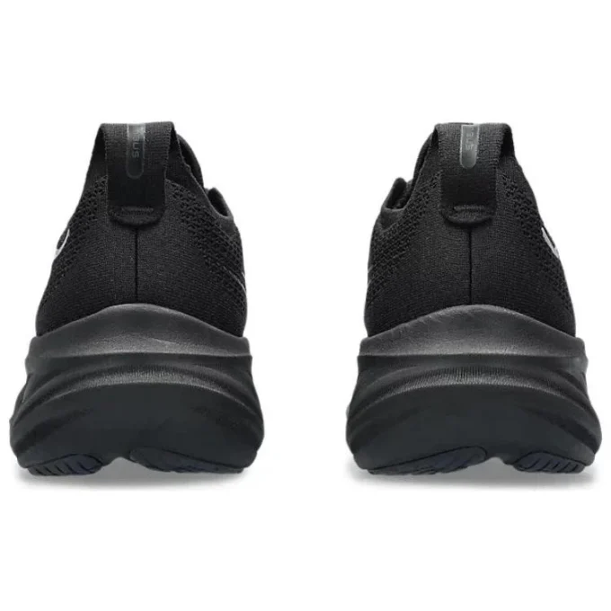 Gel-Nimbus 26 Wide „Triple Black“