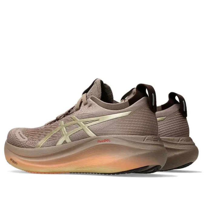 Gel-Nimbus 27 „Luxe Taupe Grey“