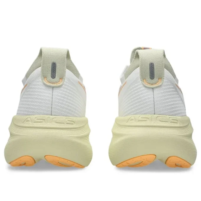 Gel-Nimbus 27 Wide „White Fawn“