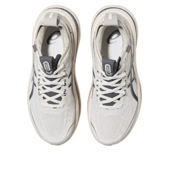 Gel-Nimbus 28 Go „Cream Cement Grey“