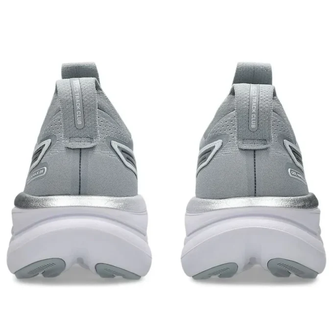 Gel-Nimbus 28 „Piedmont Grey Pure Silver“