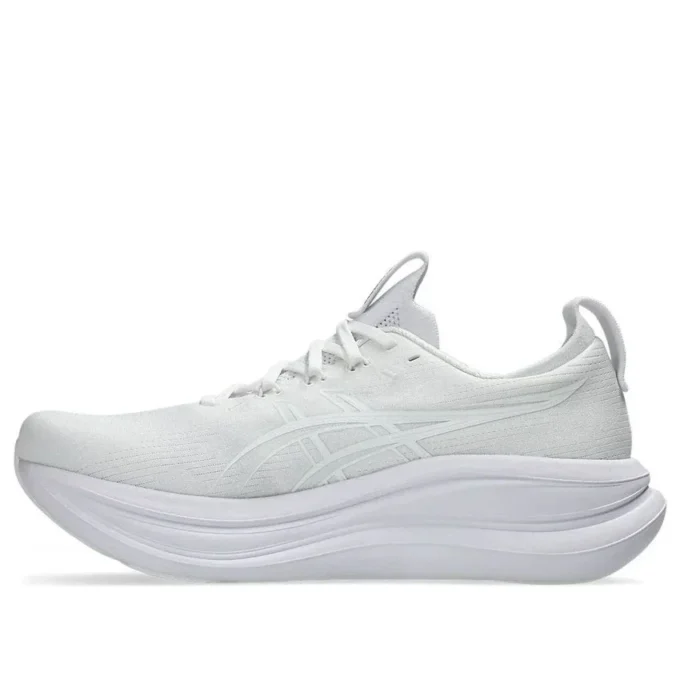 Gel-Nimbus 28 „White“