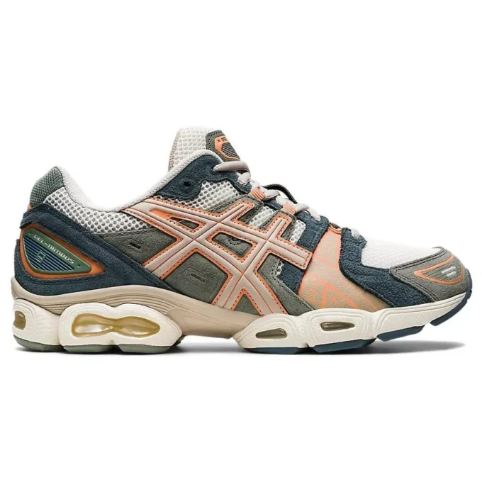 Gel-Nimbus 9 „Cream Feather Grey“