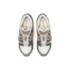 Gel-Nimbus 9 „Cream Feather Grey“