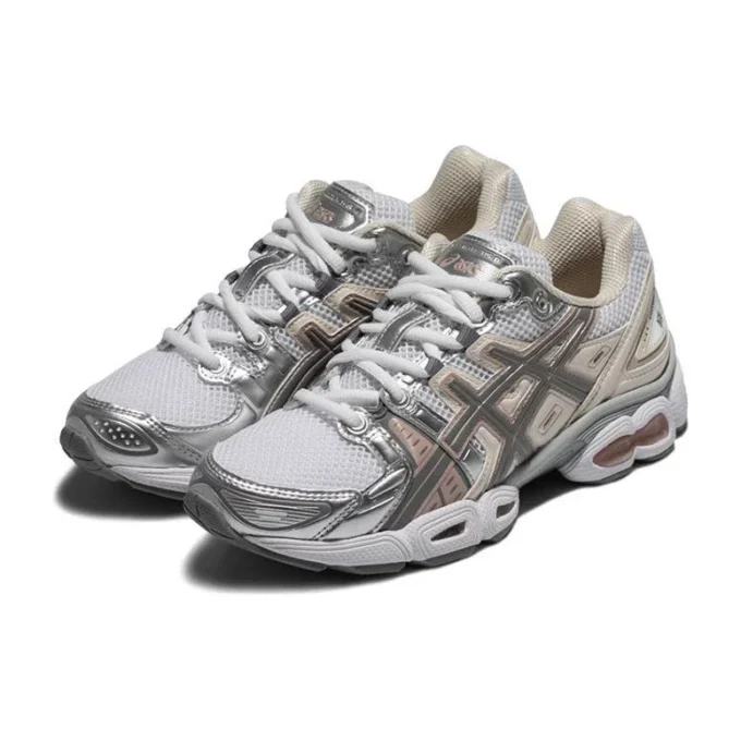 Gel-Nimbus 9 „White Grey“