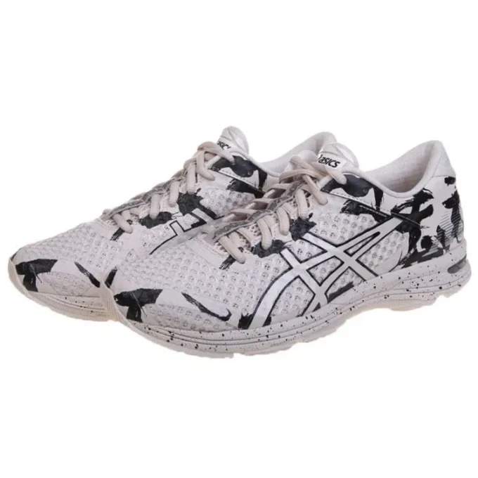 Gel-Noosa Tri „Off White Black“