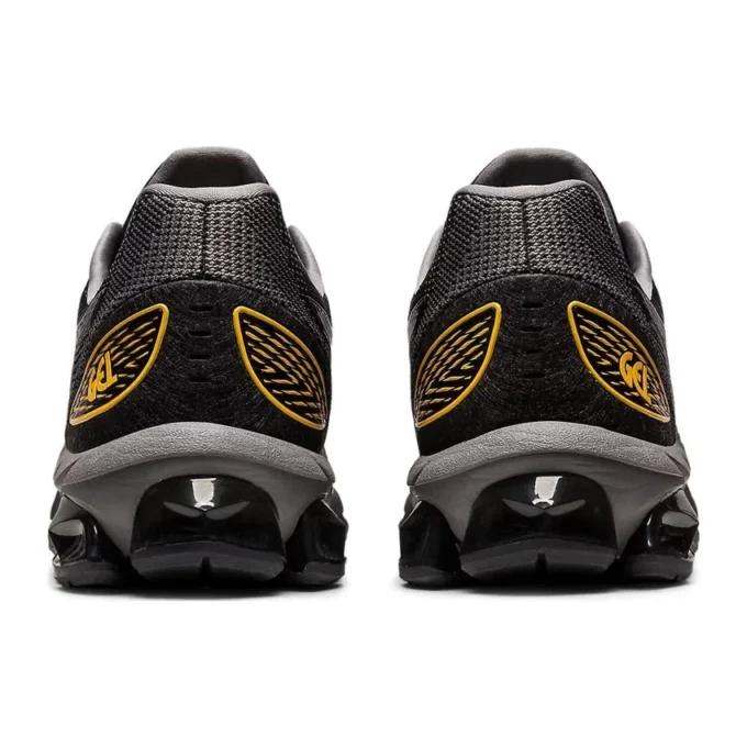 Gel-Quantum 180 Vii Winterised „Black Obsidian Grey“