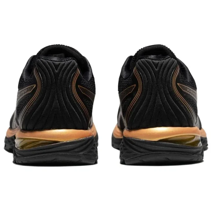 Gel-Stratus Low-Top Schwarz/Gold