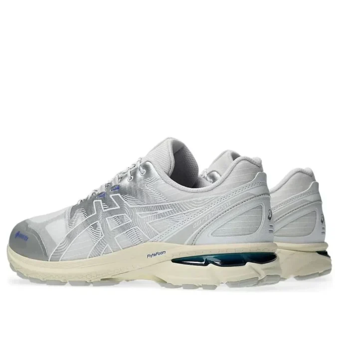 Gel-Terrain Gore-Tex „White Pure Silver“