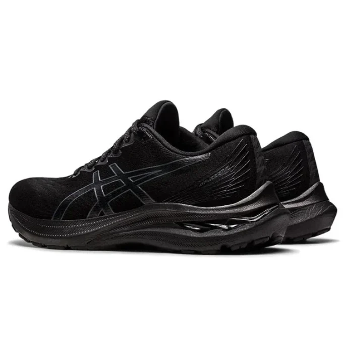 GT-2000 11 „Triple Black“