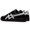 Japan S „Black White“