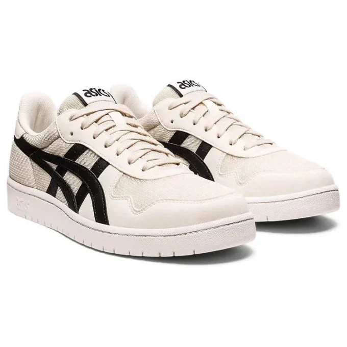 Japan S „Cream Black“