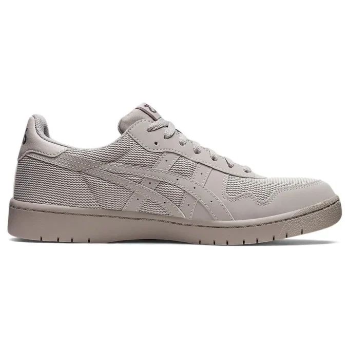 Japan S „Oyster Grey“