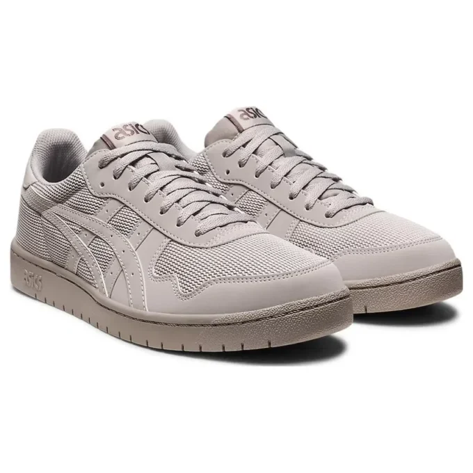 Japan S „Oyster Grey“