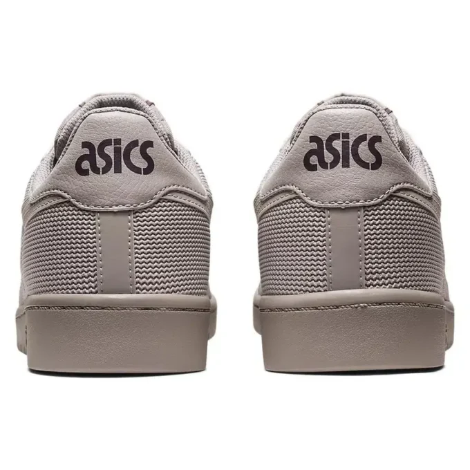 Japan S „Oyster Grey“