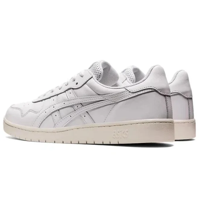 Japan S „Triple White“
