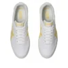 Japan S „White Faded Yellow“