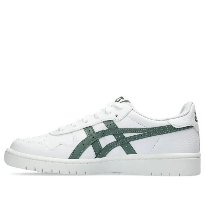 Japan S „White Ivy“