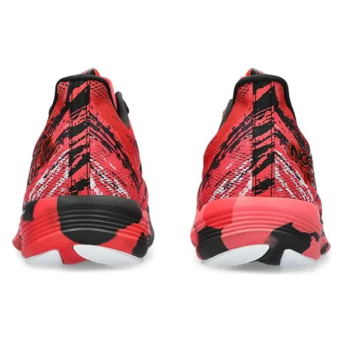 Noosa Tri 15 „Avant Garde – Electric Red“