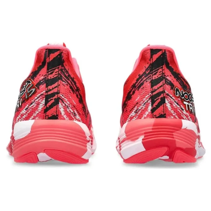 Noosa Tri 15 „Avant Garde – Electric Red“