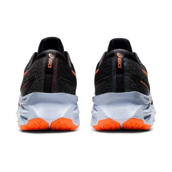Novablast 2 „Black Orange“