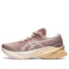 Novablast 3 „Fawn Mineral Beige“