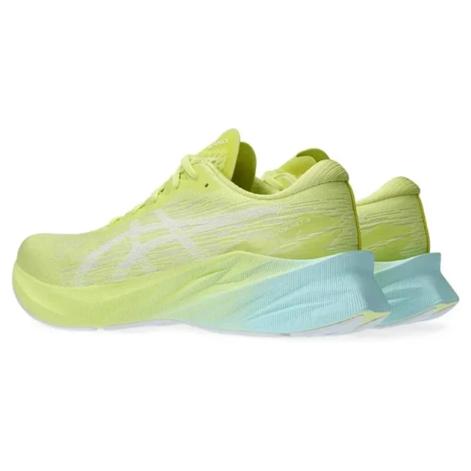 Novablast 3 „Glow Yellow“
