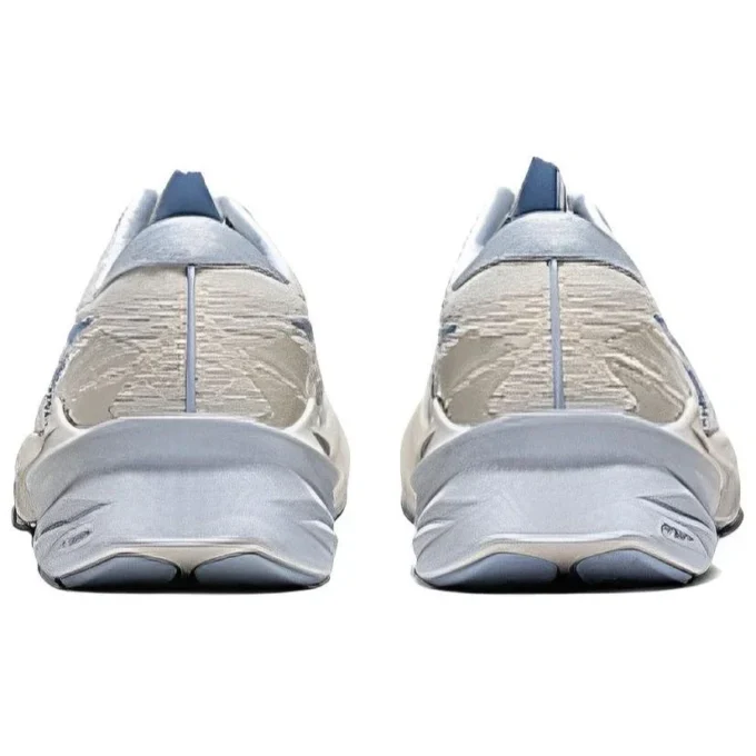 Novablast 3 „White Blue“