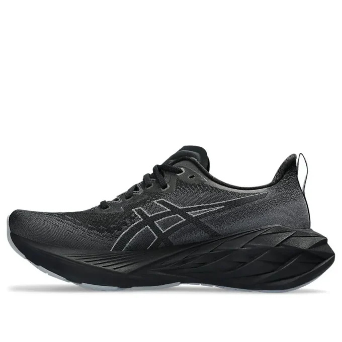 Novablast 4 2E „Black Graphite Grey“