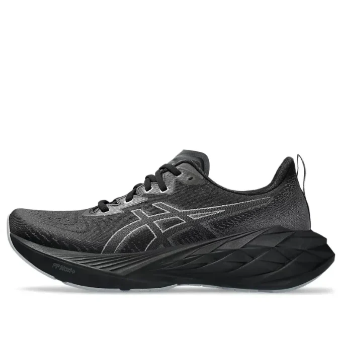 Novablast 4 „Black Graphite Grey“ Novablast 4 „Black Graphite Grey“