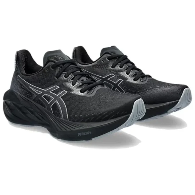 Novablast 4 „Black Graphite Grey“