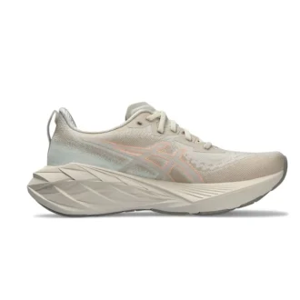 Novablast 4 D „Oatmeal Moonrock“