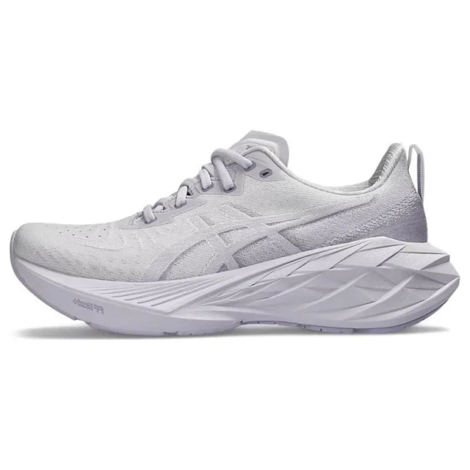 Novablast 4 „Lilac Hint“