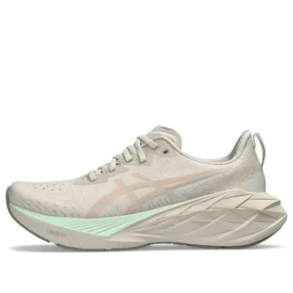 Novablast 4 „Oatmeal Moonrock“