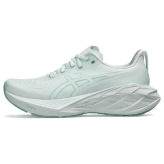 Novablast 4 „Pale Mint White“