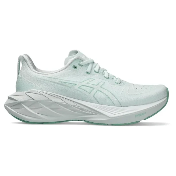 Novablast 4 „Pale Mint White“