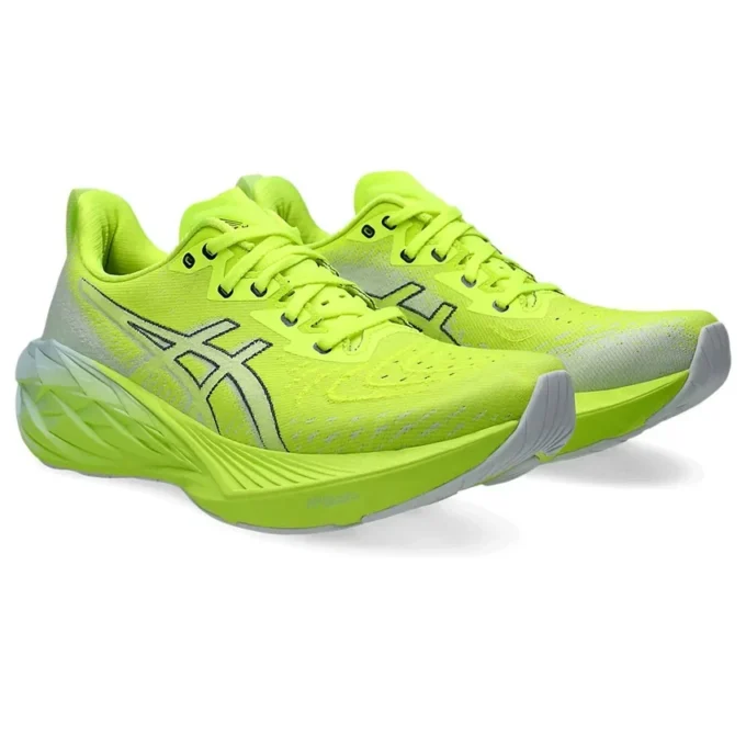 Novablast 4 „Safety Yellow Cool Grey“