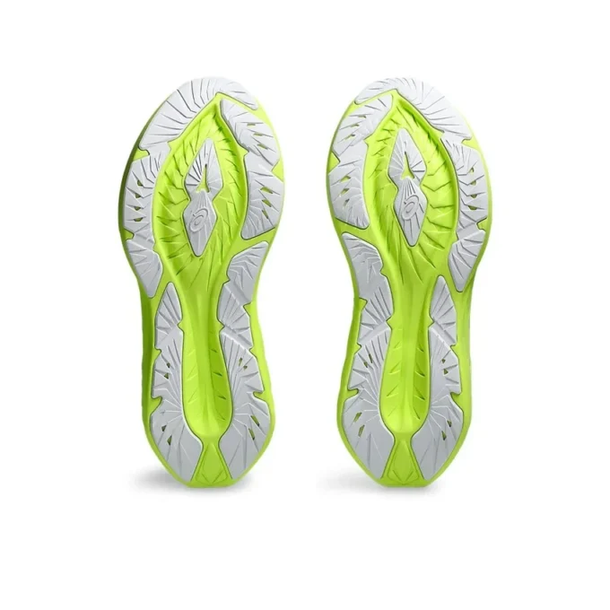 Novablast 4 „Safety Yellow Cool Grey“
