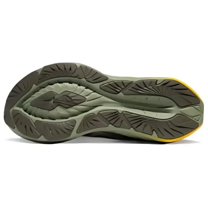 Novablast 4 Sneakers „Weiß Grün Gelb“