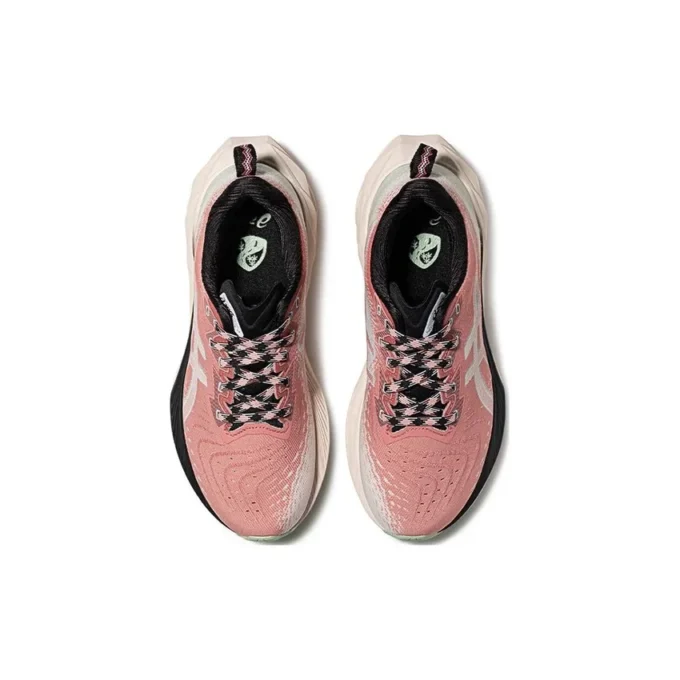 Novablast 4 TR „Nature Bathing Rose Rouge“