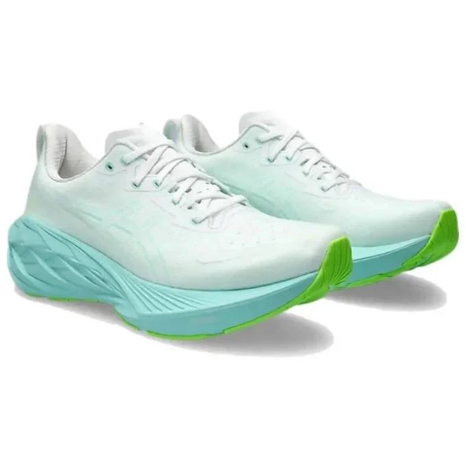 Novablast 4 „White Illuminate Mint“
