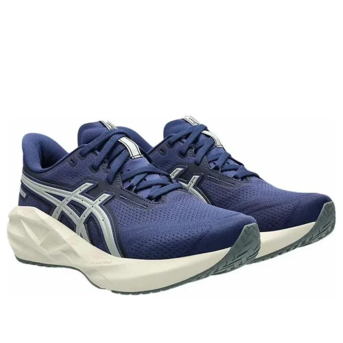 Novablast 5 „Asics Track Club Indigo Blue“