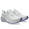 Novablast 5 D Wide „White Lilac Hint“