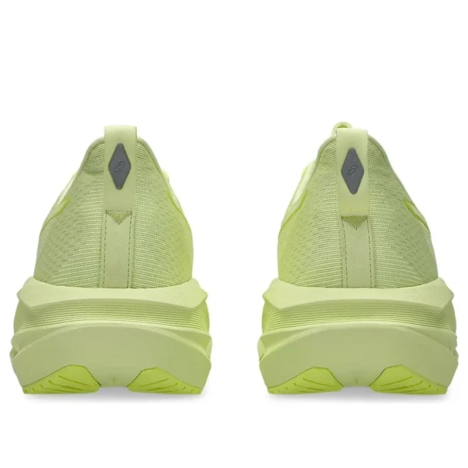 Novablast 5 Lite Show „Huddle Yellow“