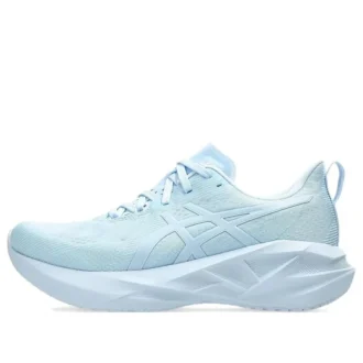 Novablast 5 „Lite Show Light Blue“