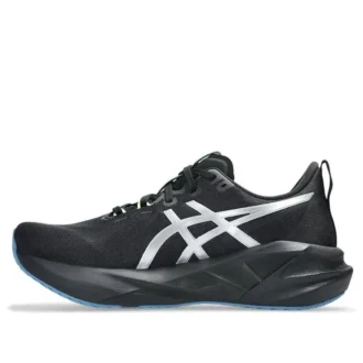 Novablast 5 Luxe „Luxe Black“