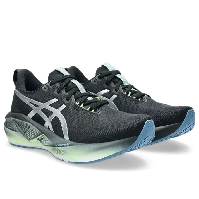 Novablast 5 Luxe „Luxe Black“