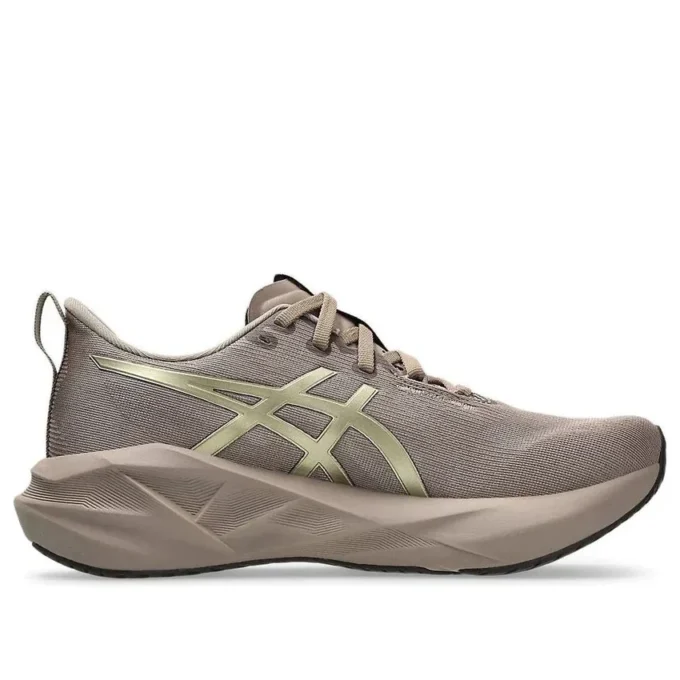 Novablast 5 „Luxe Taupe Grey“